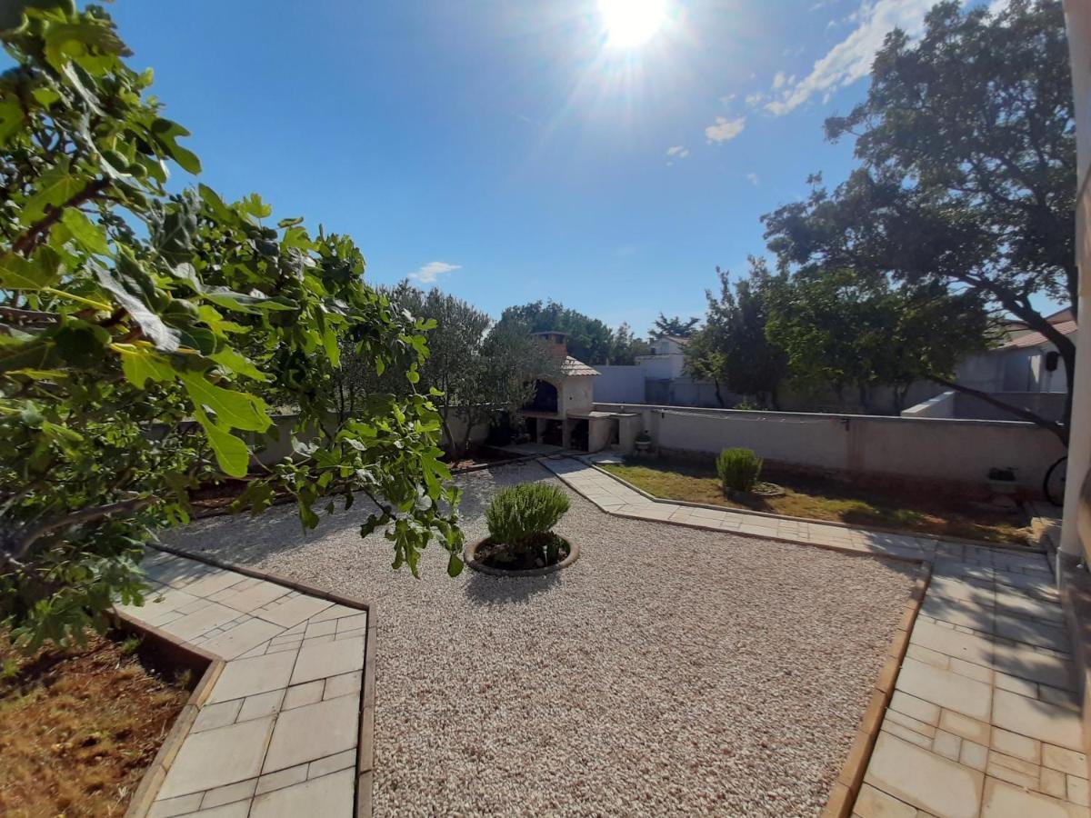 Apartman Pajo Seline Exterior photo
